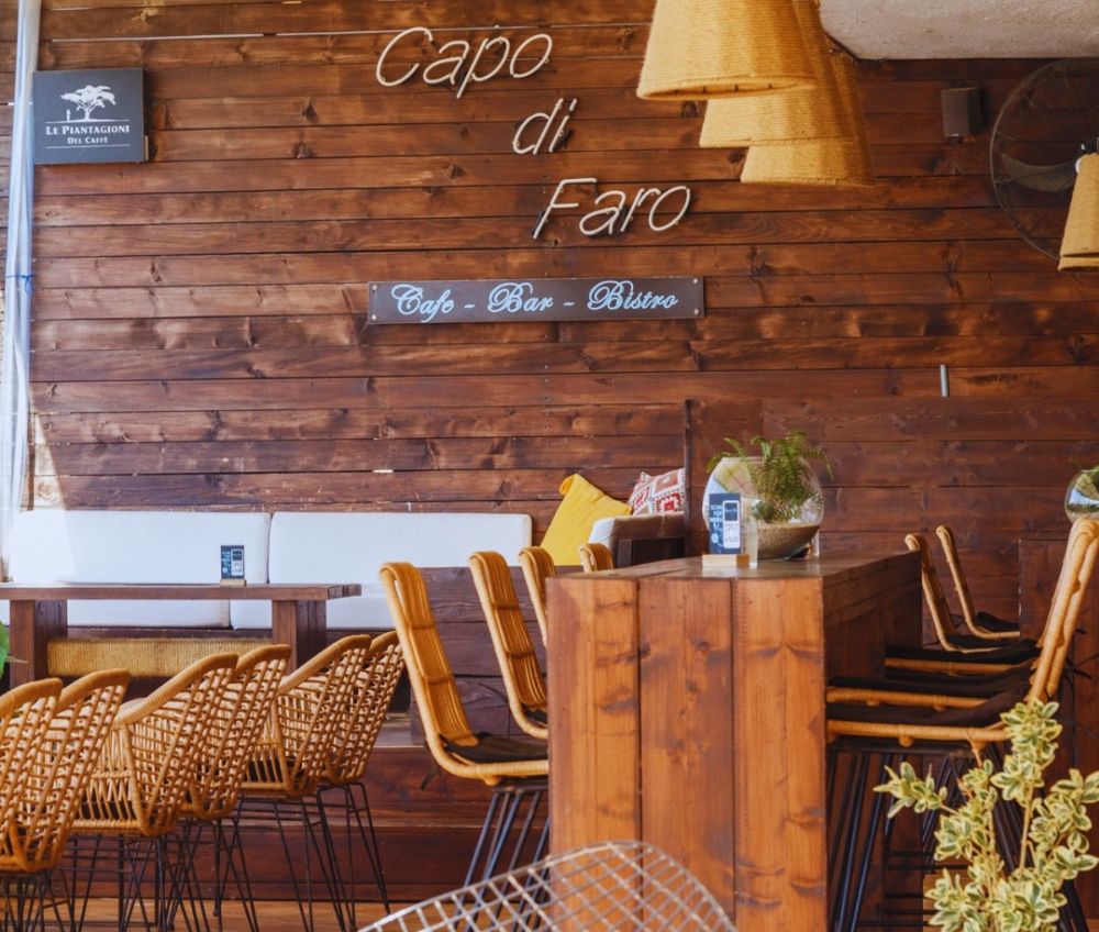 Capo Di Faro Αμπελοκήπων 1, Περαία Τ: 2392 30 450 Θεσσαλονίκη καφές φαγητό ποτό