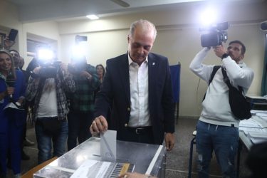 Εκλογές 2023: Στο Κορδελιό ψήφισε ο Κυριάκος Βελόπουλος – «Μπορεί να υπάρξει νοθεία» (ΦΩΤΟ)