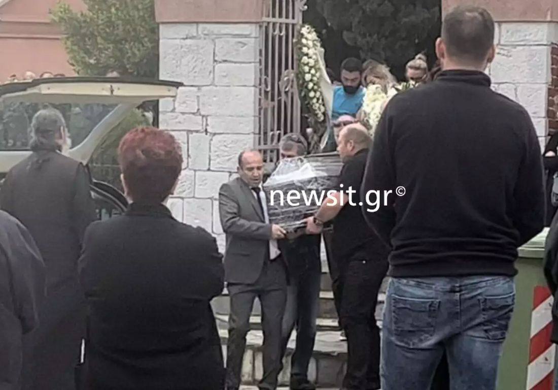 γυναικοκτονία στη Χαλκιδική κηδείες