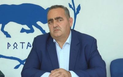 Φρέντι Μπελέρης: Καθαιρέθηκε από δήμαρχος Χειμάρρας – Αναμένονται νέες εκλογές