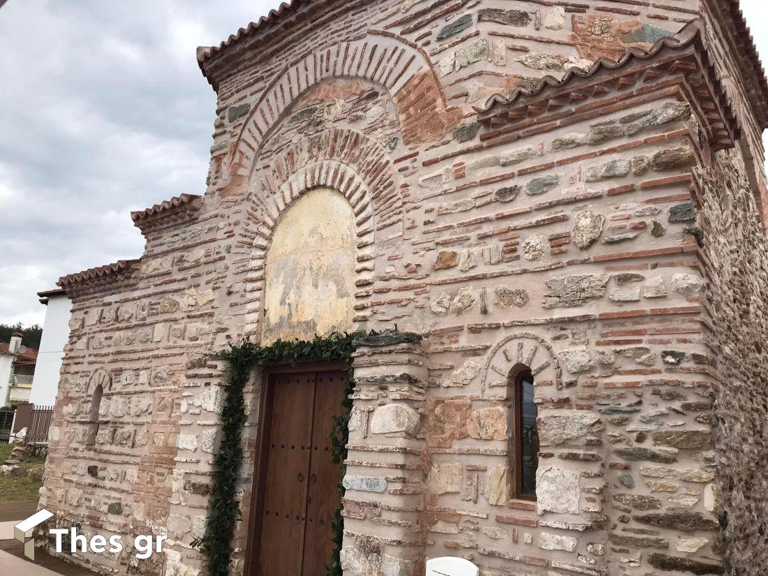 Ιερός Ναός Μεταμορφώσεως Σωτήρος Χορτιάτης Βυζαντινό Μνημείο Εκκλησία Ναός