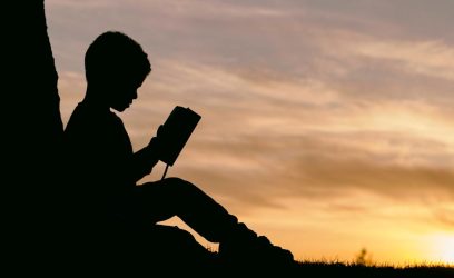 Γιατί πρέπει να διαβάζεις βιβλία στο παιδί σου;