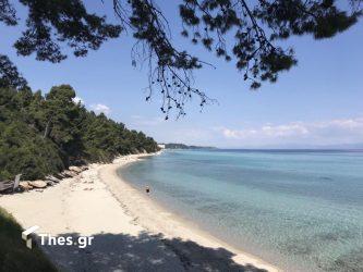 Παραλία Κρυοπηγή Χαλκιδική Κασσάνδρα πρώτο πόδι Τορωναίος Κόλπος καλοκαίρι θάλασσα διακοπές