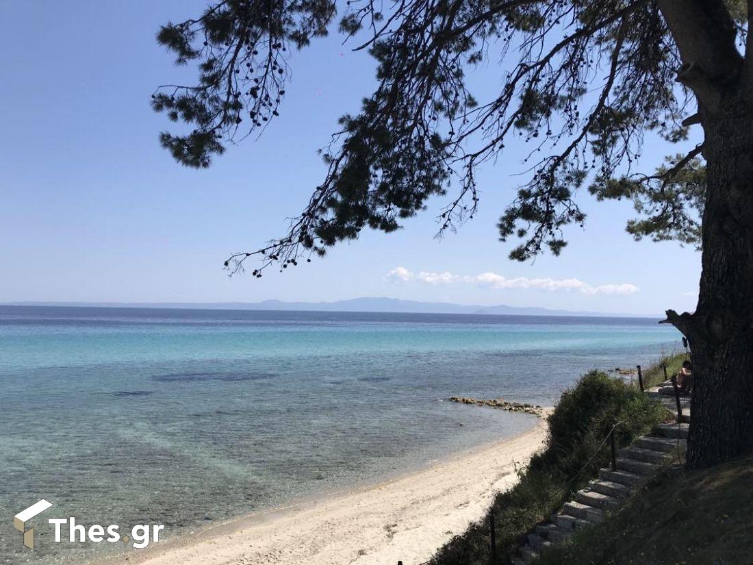 Παραλία Κρυοπηγή Χαλκιδική Κασσάνδρα πρώτο πόδι Τορωναίος Κόλπος καλοκαίρι θάλασσα διακοπές καιρός