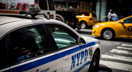 Νέα Υόρκη: Τέσσερις νεκροί μετά από επίθεση με μαχαίρι – Δύο παιδιά ανάμεσα τους