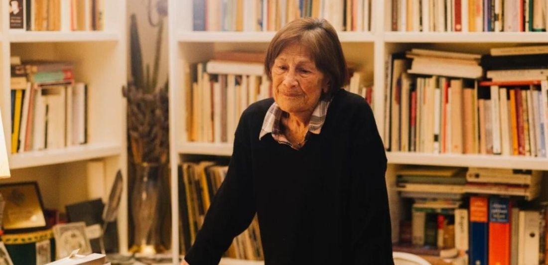 Τζίνα Πολίτη συγγραφέας και καθηγήτρια ΑΠΘ