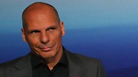 Βαρουφάκης: “Λάθος η είσοδος στο ευρώ, μεγάλο το κόστος εξόδου”