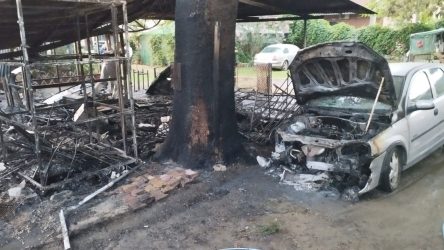 Πιερία: Ξέσπασε φωτιά σε κάμπινγκ στον Πλαταμώνα (ΦΩΤΟ)