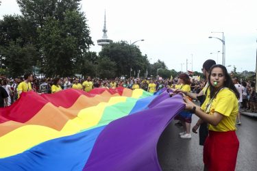 Θεσσαλονίκη: Στα χρώματα του ουράνιου τόξου η πόλη για το 11ο Thessaloniki Pride (ΦΩΤΟ)