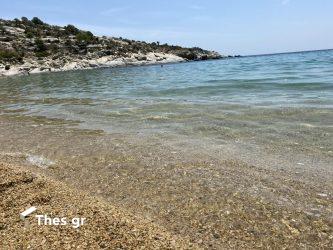 Η απάντηση του beach bar στη Χαλκιδική – «Τάιζε την ίδια και τον άντρα της»