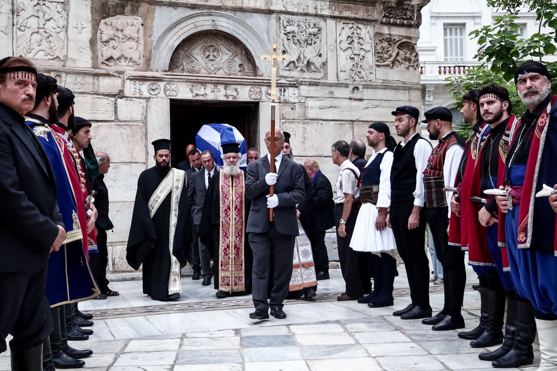 κηδεία Γιάννης Μαρκόπουλος