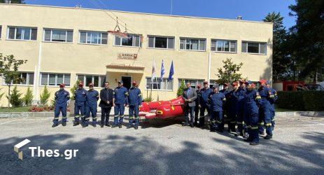 Θεσσαλονίκη: Ο Τζιτζικώστας παρέδωσε εξοπλισμό στην 2η ΕΜΑΚ (ΦΩΤΟ)