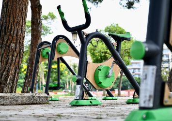 Νέο υπαίθριο γυμναστήριο στην πλατεία Αρχαίας Αγοράς από τον δήμο Θεσσαλονίκης (ΦΩΤΟ)