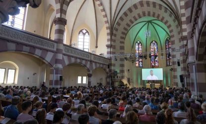 Απίστευτο: Τεχνητή νοημοσύνη έκανε κήρυγμα σε εκκλησία στη Γερμανία
