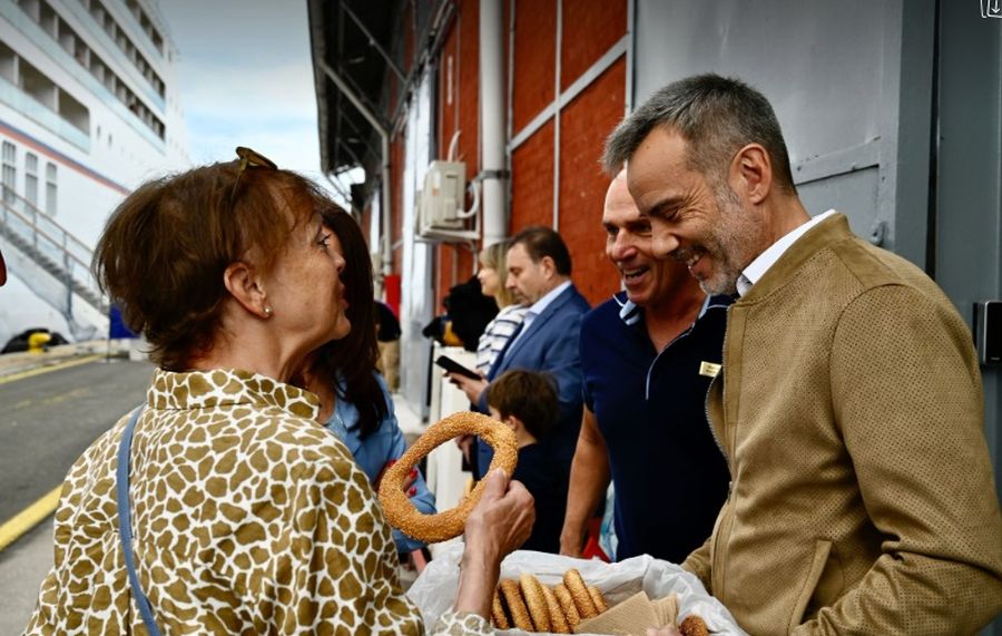 Λιμάνι Θεσσαλονίκης κρουαζιερόπλοιο Ζέρβας