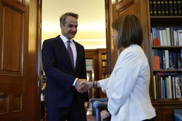 Μητσοτάκης Σακελλαροπούλου εκλογές