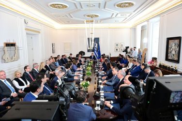 Ανασχηματισμός: Στο Προστασίας του Πολίτη ο Χρυσοχοΐδης, στο Υγείας ο Γεωργιάδης