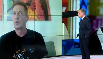 Ο κακός χαμός στον “αέρα” του MEGA ανάμεσα σε Ευαγγελάτο και Πετρόπουλο
