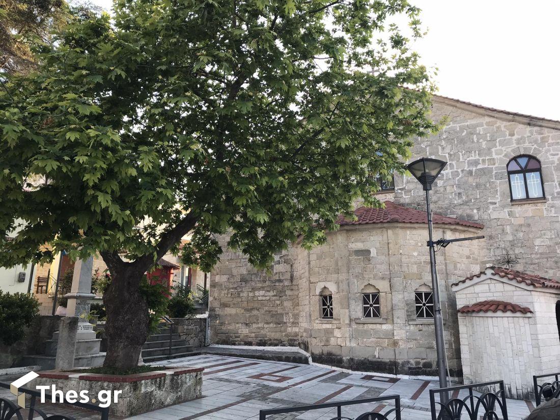 Πολύχρονο παραλία Χαλκιδική χερσόνησος Κασσάνδρας πρώτο πόδι καλοκαίρι διακοπές