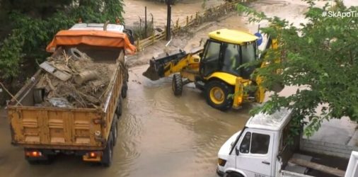 Θεσσαλονίκη βροχή ξεχείλισε το ρέμα στην Πολίχνη