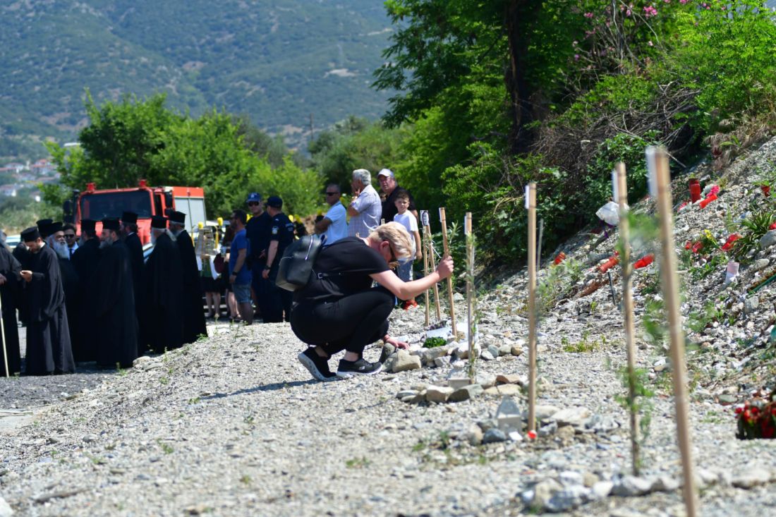 τρισάγιο τραγωδία Τέμπη