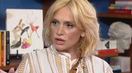 Ελεωνόρα Ζουγανέλη: “Είναι σίγουρα μια αλλαγή, περνάς μια περίοδο αμφισβήτησης”
