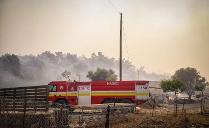 Φωτιά σε εξέλιξη στον Ολυμπο