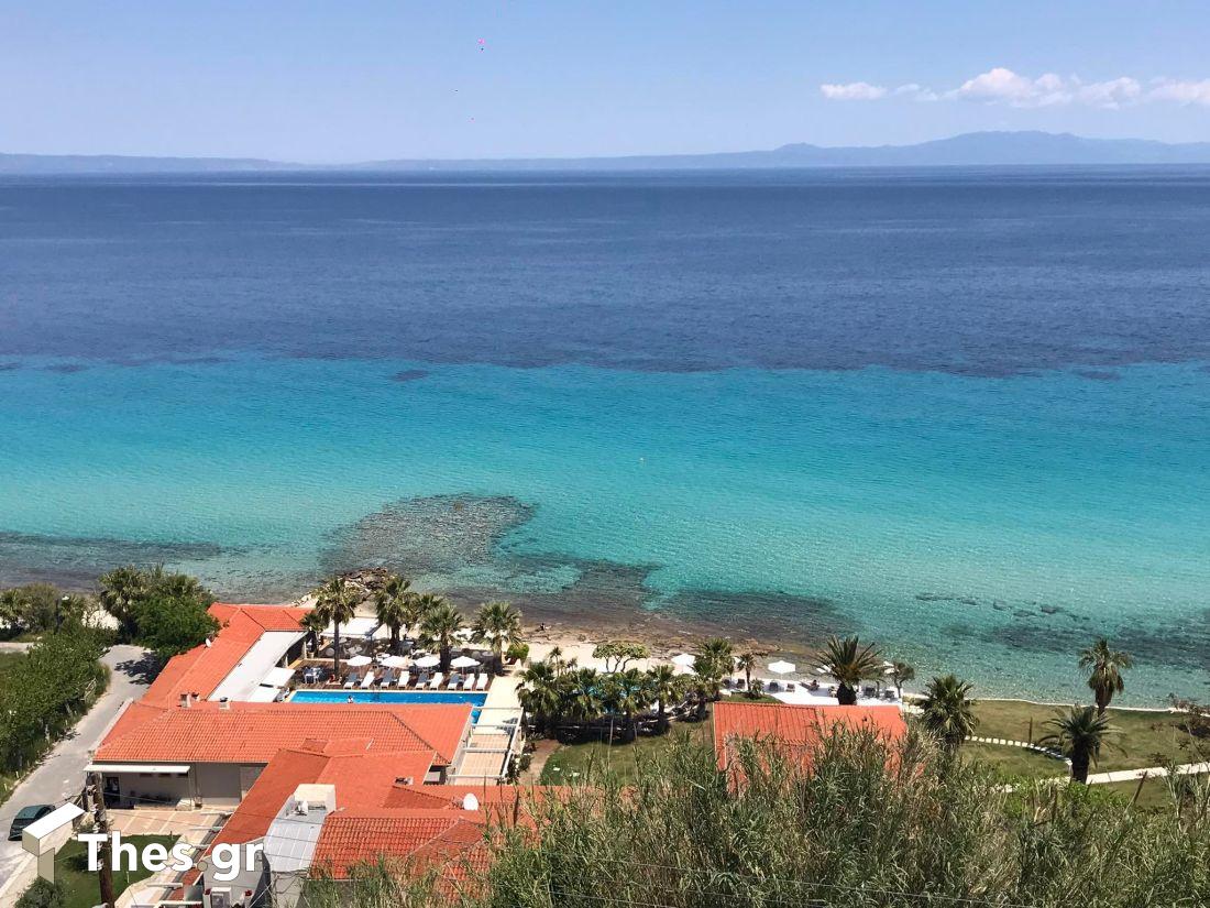 Αφυτος Χαλκιδική θέα στη θάλασσα καλοκαίρι διακοπές παραδοσιακό χωριό