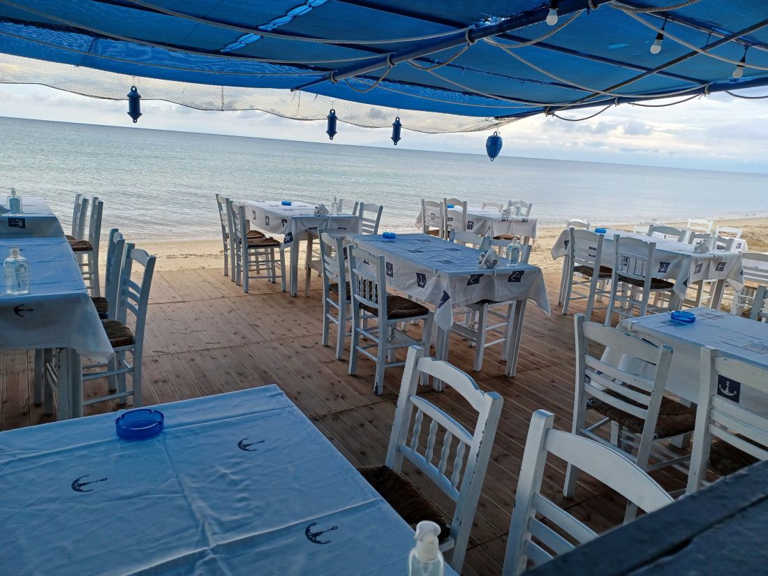 Αγκυροβόλι ψαροταβέρνα παραλία Ποταμός Επανομή Δήμος Θερμαϊκού Θεσσαλονίκη φαγητό 