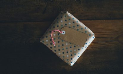 Γιορτή σήμερα Κυριακή 6 Απριλίου: Σε ποιους να δώσετε ευχές