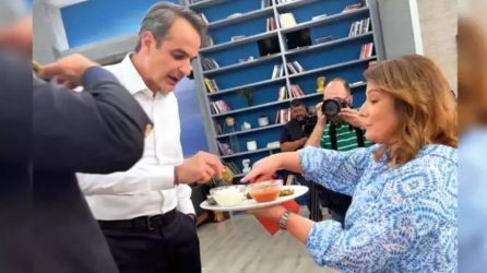 Η Αργυρώ Μπαρμπαρίγου αποκαλύπτει το αγαπημένο πιάτο του Κυριάκου Μητσοτάκη