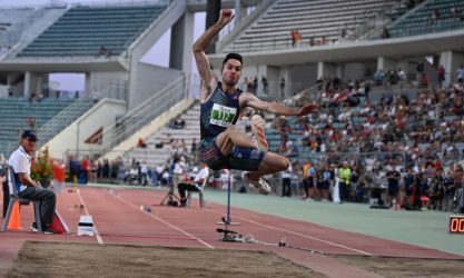 Μίλτος Τεντόγλου: Πήρε την πρωτιά με το τελευταίο του άλμα στην Ουγγαρία