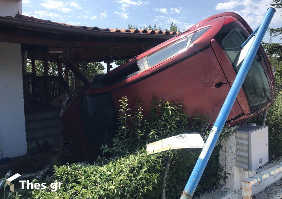 όχημα σπίτι ατύχημα Φίλυρο Θεσσαλονίκη