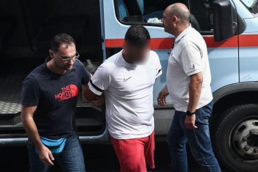 Θεσσαλονίκη: Στον ανακριτή ο διανομέας που γρονθοκόπησε θανάσιμα 50χρονο