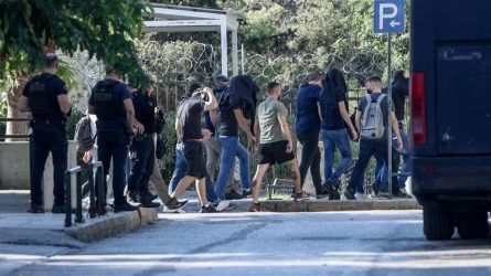 Δολοφονία Κατσούρη: Αποφυλακίζονται με περιοριστικούς όρους 20 Κροάτες χούλιγκαν
