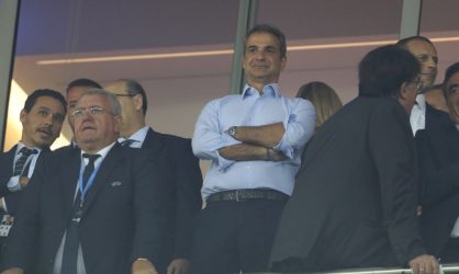 Στο “Γ. Καραϊσκάκης” για τον τελικό του UEFA Super Cup ο Κυριάκος Μητσοτάκης (ΦΩΤΟ)