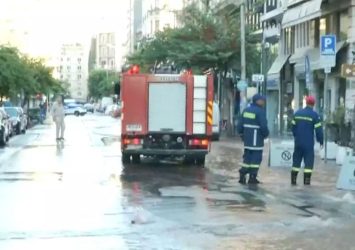Θεσσαλονίκη: Αργά το απόγευμα η αποκατάσταση της βλάβης από τον σπασμένο αγωγό στην Ερμού