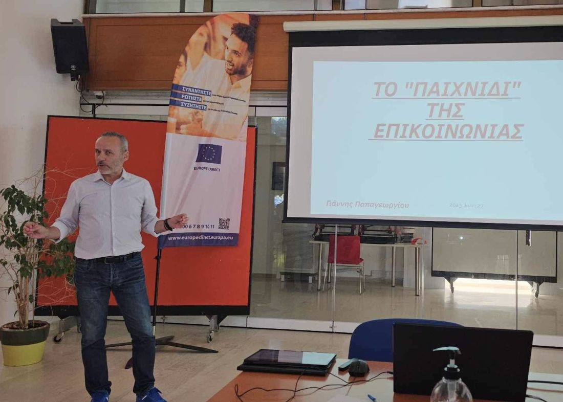 Marketing Club Greece: Σεμινάριο εκπαίδευσης στους πωλητές του περιοδικού δρόμου «ΣΧΕΔΙΑ» στη Θεσσαλονίκη