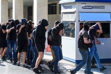 Νέα Φιλαδέλφεια: Προφυλακιστέοι και οι 105 χούλιγκανς για την δολοφονία του Μιχάλη