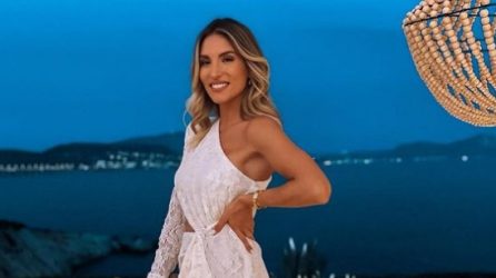 Αθηνά Οικονομάκου: “Είναι πολύ δύσκολο να κουβαλάς το σύνδρομο του καλού κοριτσιού”