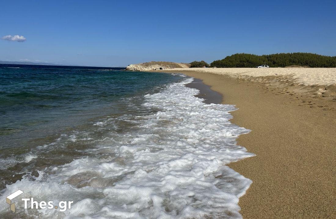 Τορώνη Σιθωνία Χαλκιδική Κόρακας παραλία Luka Beach καλοκαίρι διακοπές θάλασσα