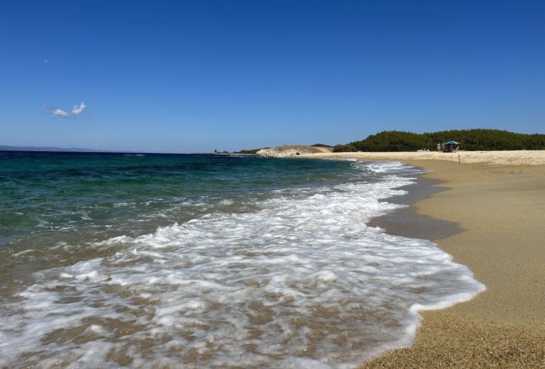 Τορώνη Σιθωνία Χαλκιδική Κόρακας παραλία Luka Beach καλοκαίρι διακοπές θάλασσα