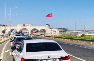Ατελείωτη ουρά τουρκικών οχημάτων στους Κήπους – Αναμονή μέχρι και 6 ώρες (ΦΩΤΟ)