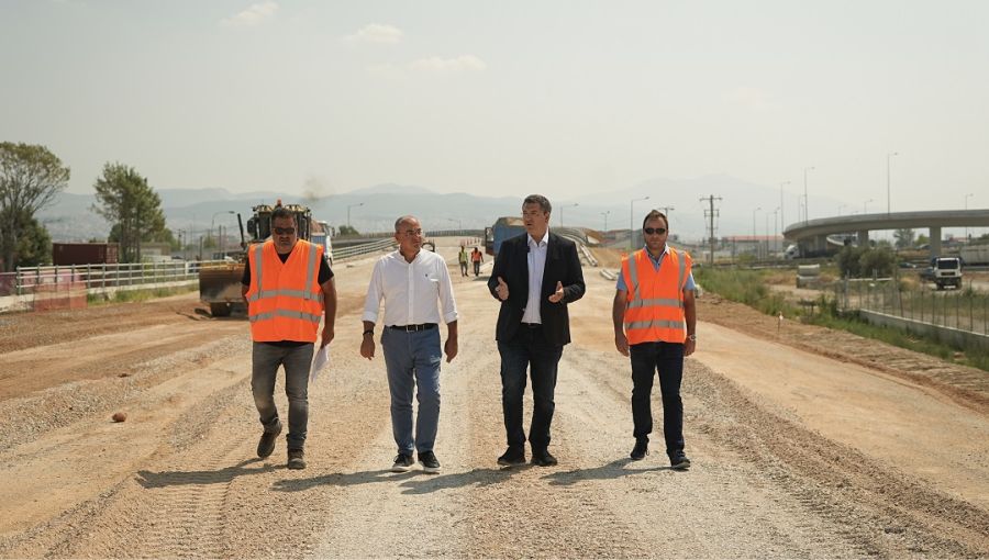 Αυτοψία Τζιτζικώστα στις εργασίες της Περιφέρειας στον ανισόπεδο κόμβο Κ16 στη δυτική Θεσσαλονίκη