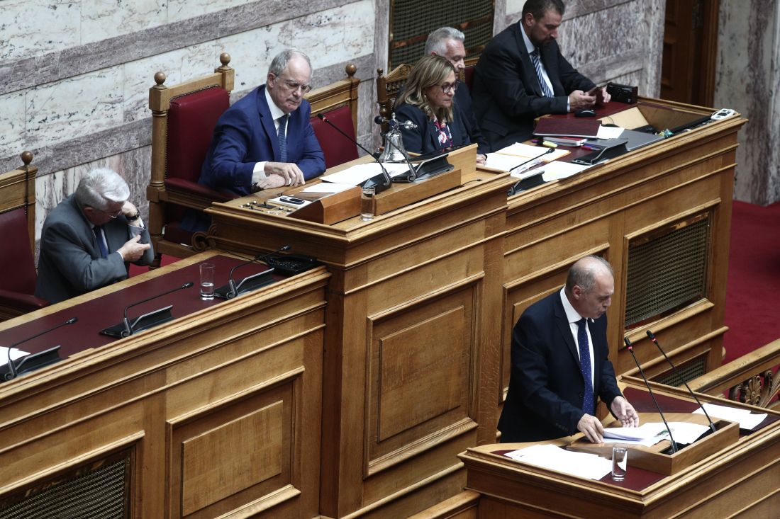 Κυριάκος Βελόπουλος Βουλή