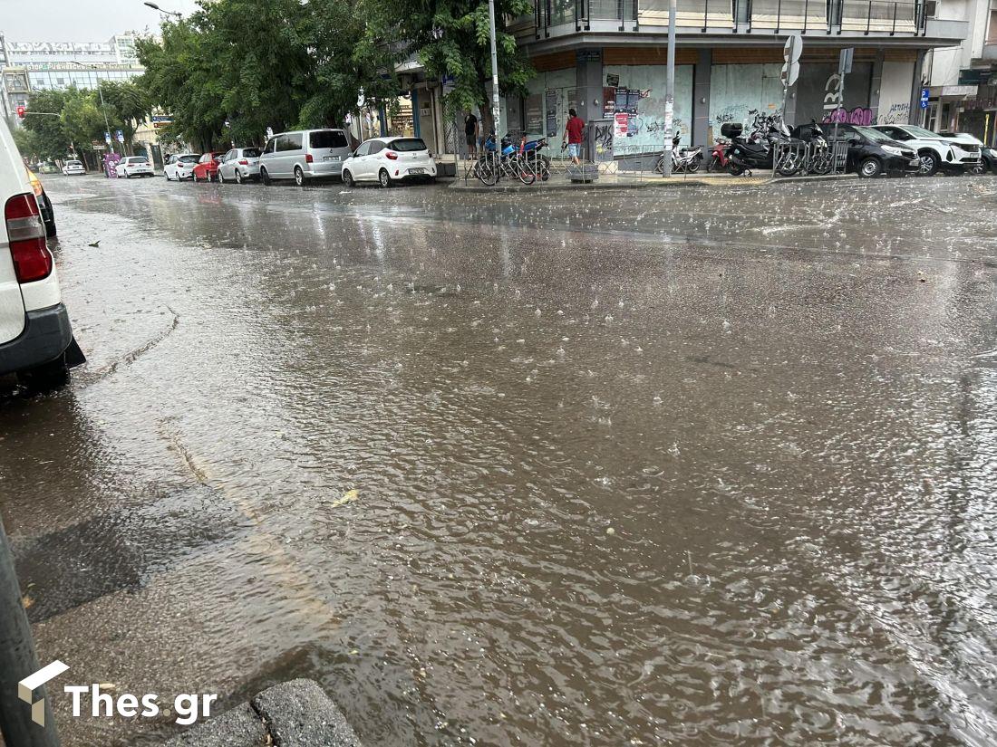 βροχή καταιγίδα Θεσσαλονίκη