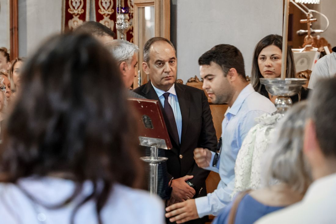 κηδεία Αντώνη Καργιώτη