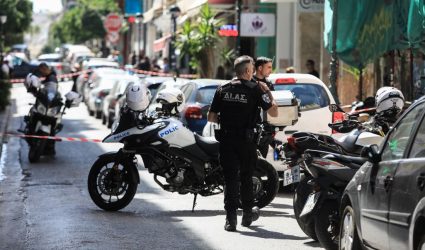 Πειραιάς: Τα πρώτα λόγια του 68χρονου δολοφόνου – “Δεν ήθελα να καταλήξει έτσι” (ΒΙΝΤΕΟ)