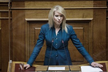 Τζάκρη: “Δεν χωράνε στην κρίσιμη στιγμή φιλοδοξίες αρχηγίσκων”