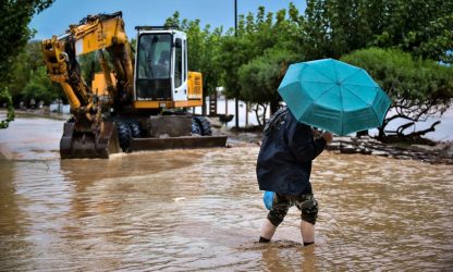Κακοκαιρία: Πάνω από 200 οι κλήσεις στην Πυροσβεστική